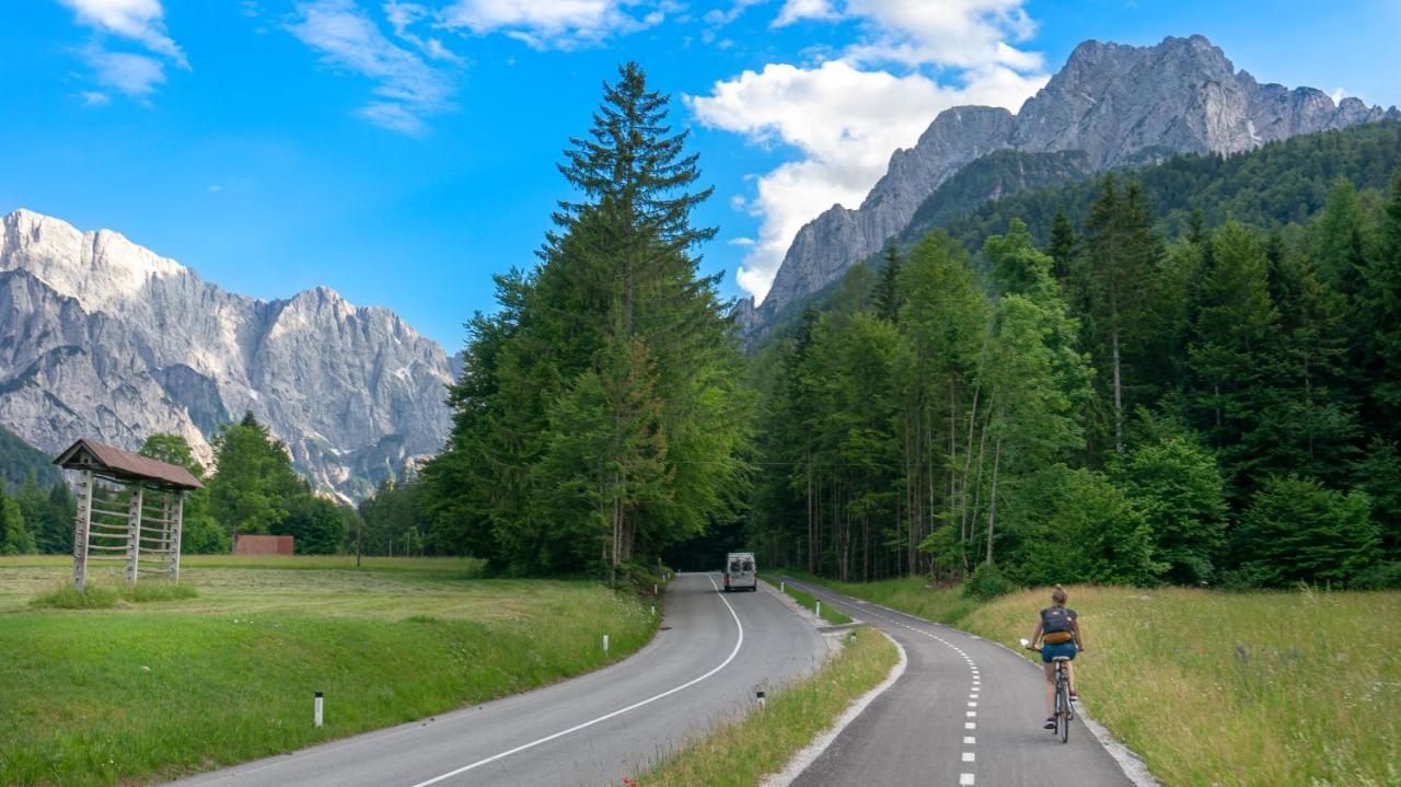 Apartments Julian Adventure Kranjska Gora Esterno foto